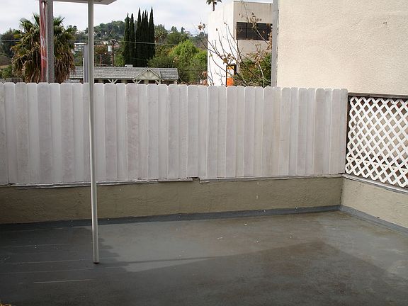 3rd image of 13755 Ventura Blvd APT 2