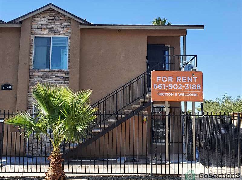 1st image of 2740 Menlo Square Dr #D