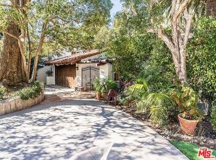 659 E Channel Rd, Santa Monica, CA 90402