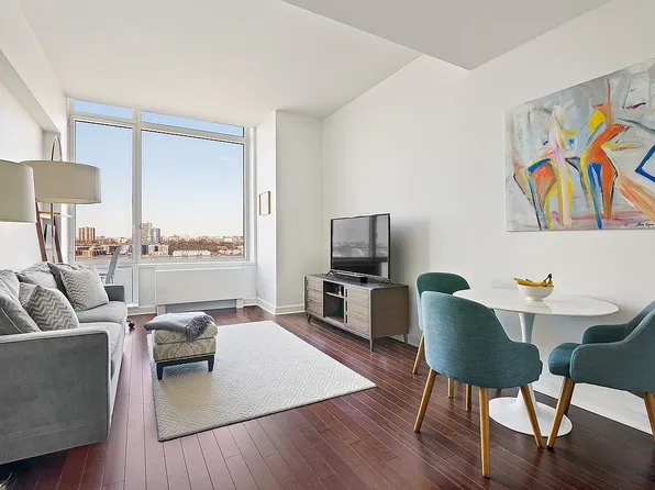 100 Riverside Blvd APT 20E, New York, NY 10069