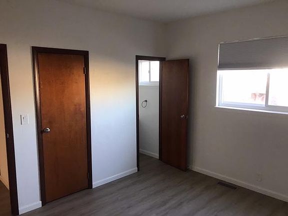 4th image of 338 Lux Ave
