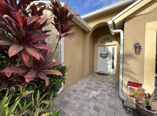 27509 Edenfield Dr, Wesley Chapel, FL 33544