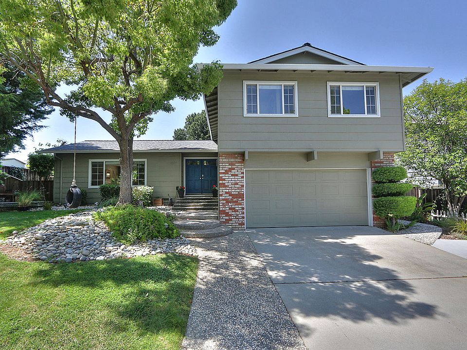 1st image of 1579 Guadalajara Dr