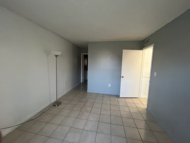 6203 SW 131st Ct #193 — Photo 7