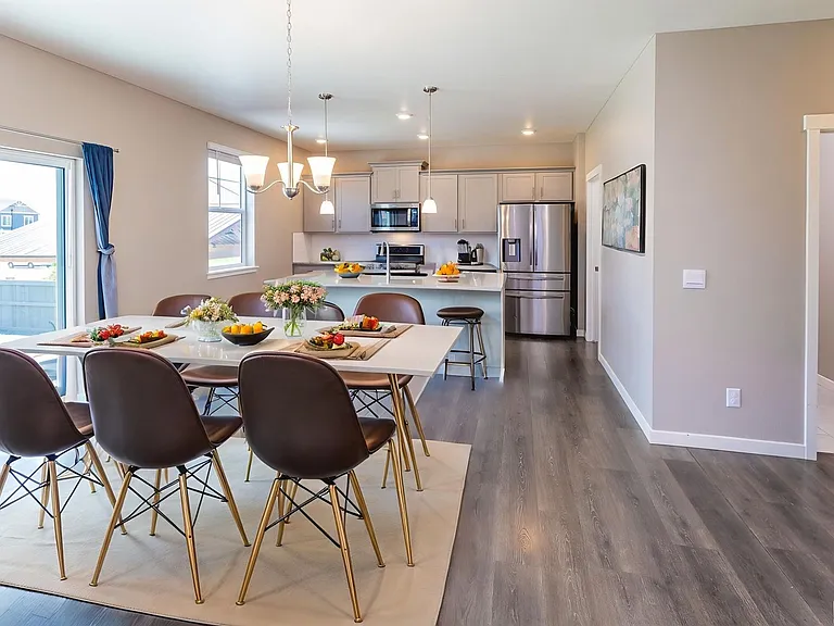 1464 Vantage Pkwy — Photo 11