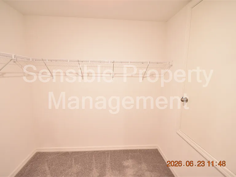13021 Meadow Pond Pl — Photo 22