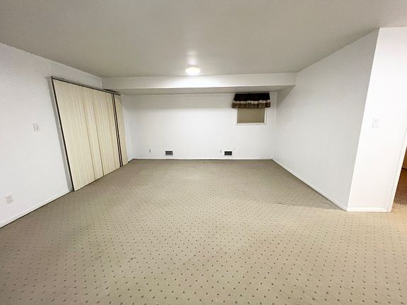 5th image of 486 Leverett Ave