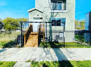 2938 W Fillmore St #200, Chicago, IL 60612