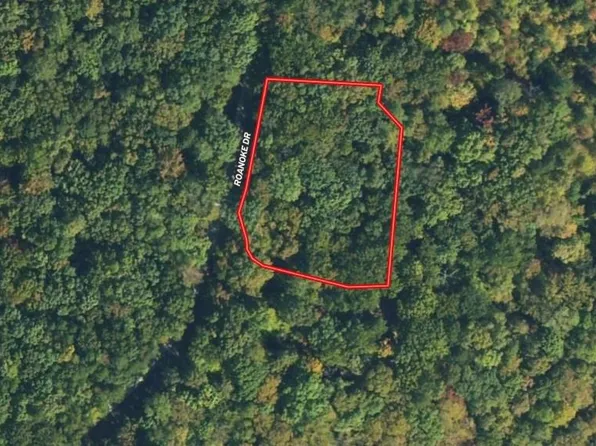 Roanoke Dr, Clarksville, VA 23927