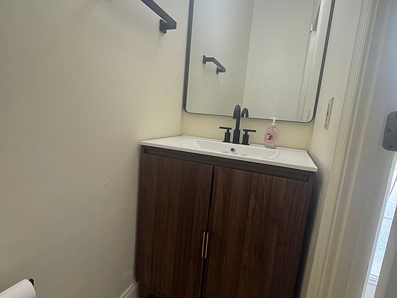 Half bath view (main level).
