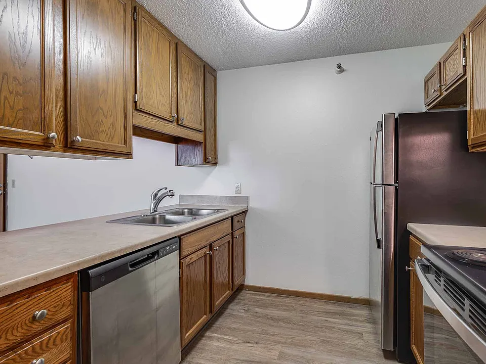 Woodland Park Apartments