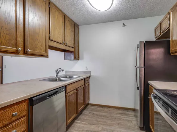 Woodland Park Apartments