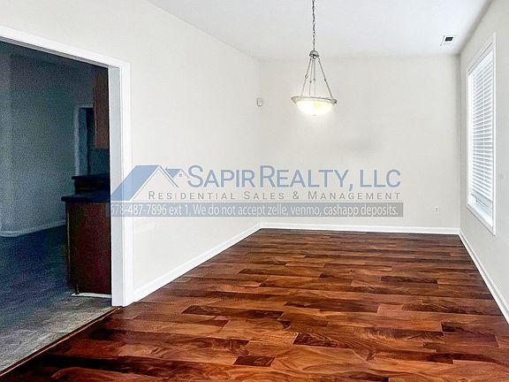 4th image of 7702 Crestwicke Crossing Dr