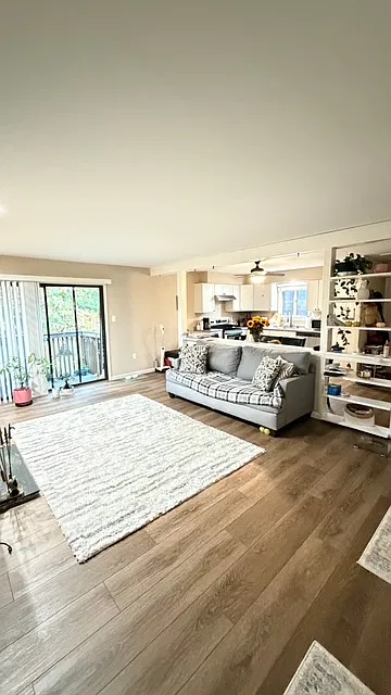 1 bed, 800 sqft, $1,800 — Photo 1