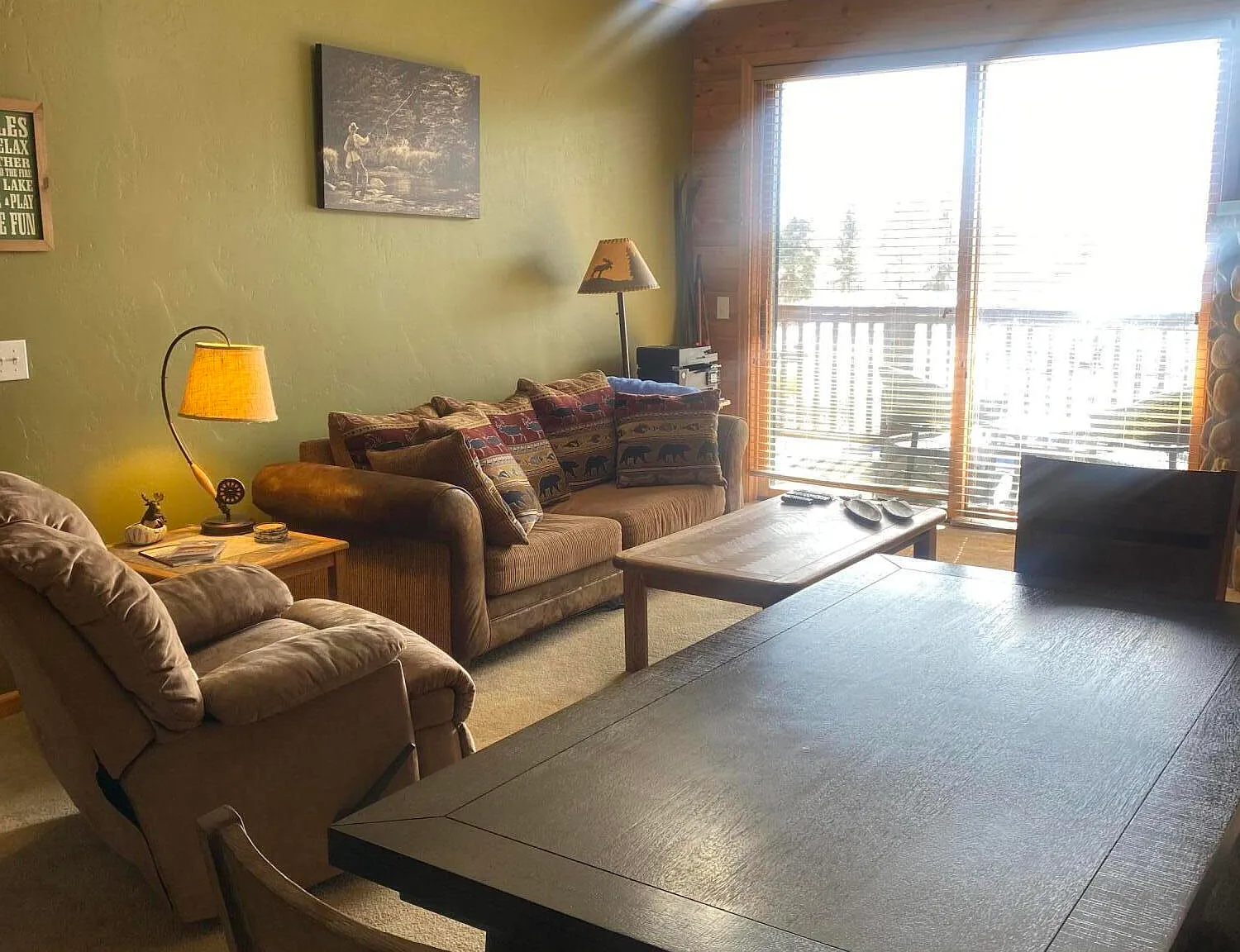 2 bed, 914 sqft, $2,300 — Photo 3