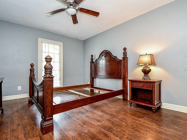 1015 Kanah Ln — Photo 31