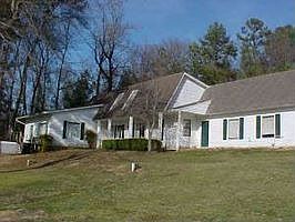 Home for Sale in Saltillo, Mississippi $349,000