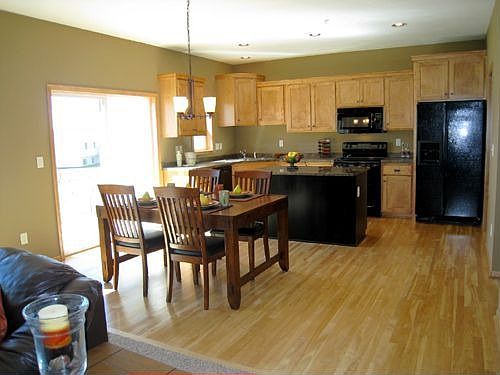 2nd image of 1203 Vernon Dr