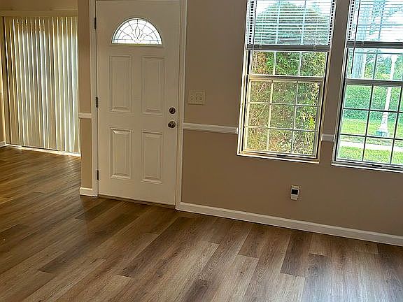 living / dining room