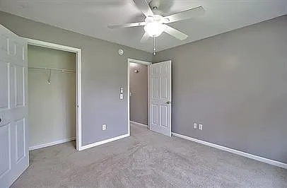 403 E Banks St — Photo 22