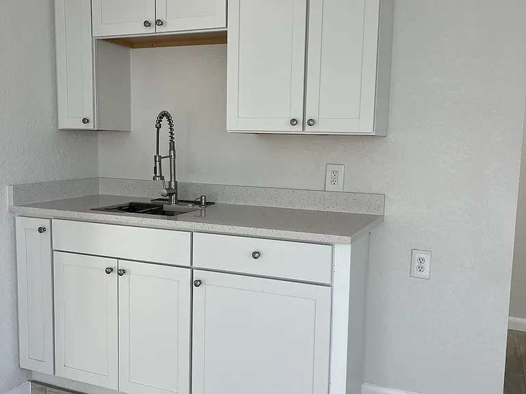 1213 Roger Babson Rd #2 — Photo 2