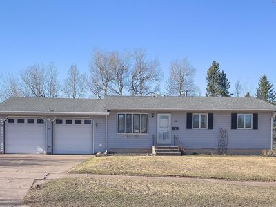 16 Law Dr, Silver Bay, MN, 55614