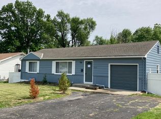 7611 E 75th Ter, Kansas City, MO 64138