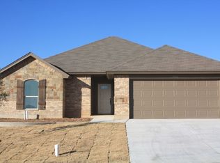 1926 Starwood Dr, Weatherford, TX 76086