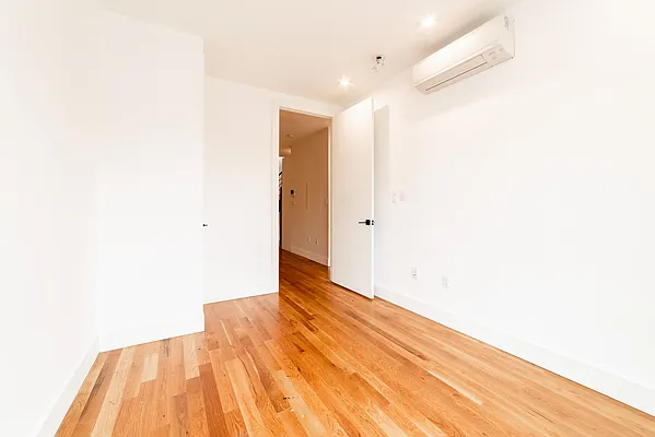 Rented by Joel Scharf, LREB | media 38