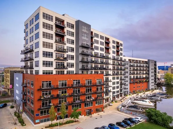 106 West Seeboth STREET #220, Milwaukee, WI 53204