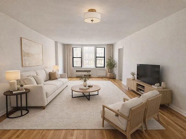330 Lenox Rd #5C — Photo 1