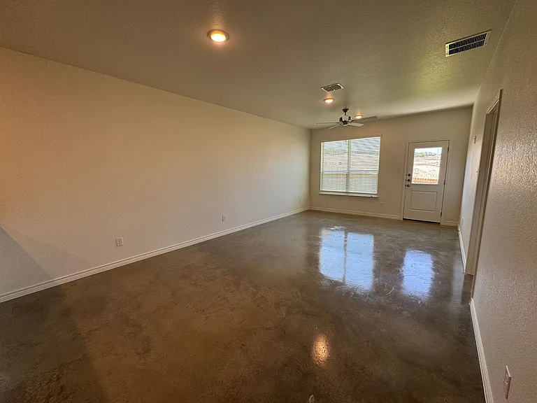 636 Pacific Crest Trl — Photo 11