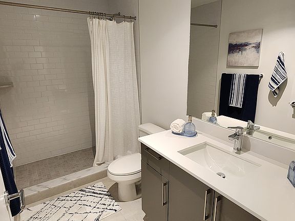 5th image of 1600 NE 1st Ave #1306