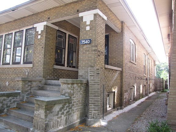 2nd image of 7540 S East End Ave