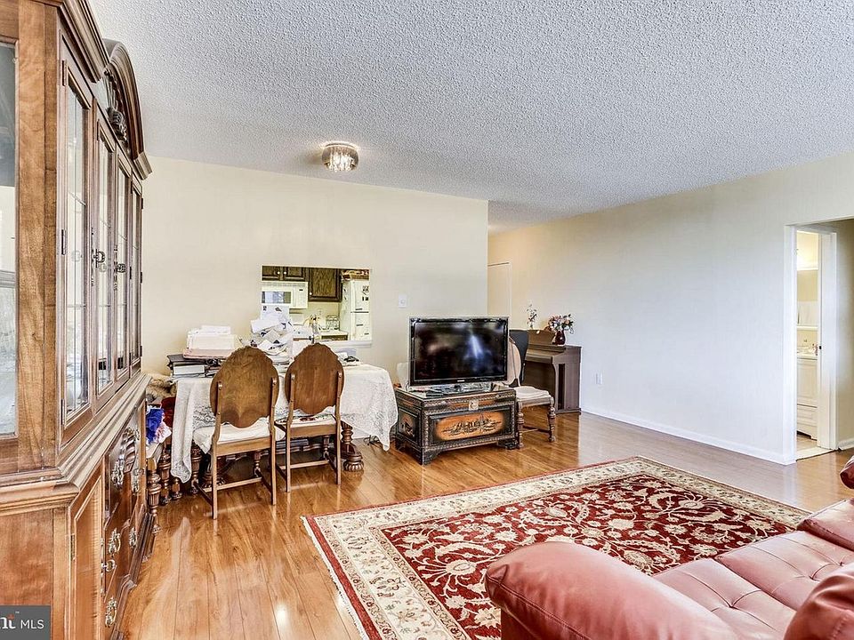 1st image of 3701 S George Mason Dr Unit 601N