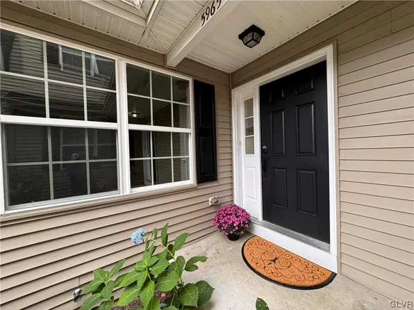 5965 Saratoga Ln, Coopersburg, PA 18036