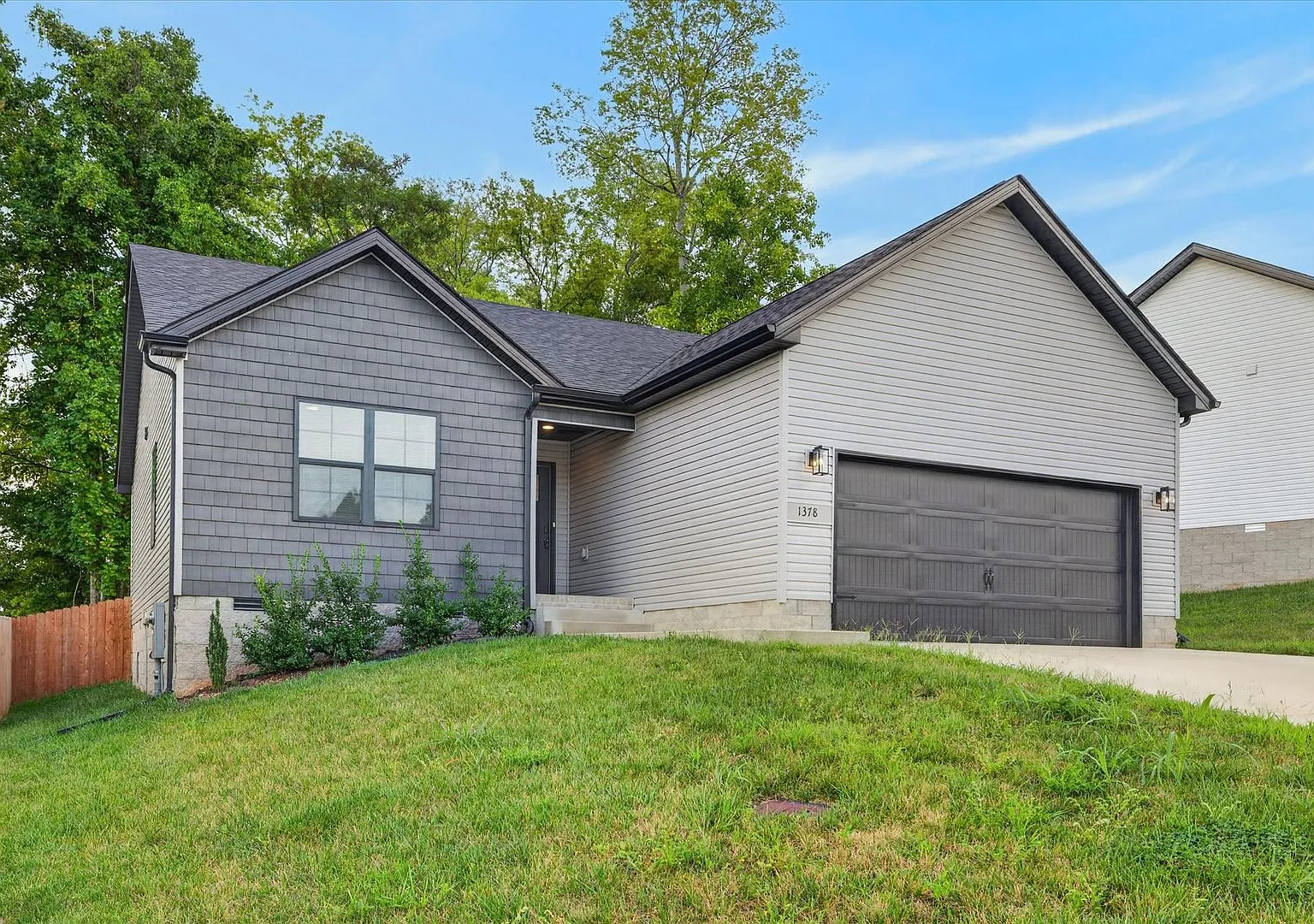 3 Bedroom House Near Fort Campbell & Downtown Clarksville! — Photo 2