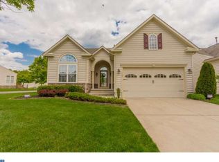 142 Hearthstone Dr, Berlin, NJ 08009
