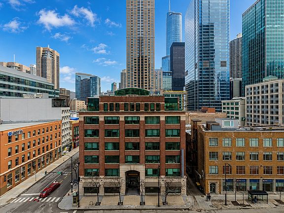 3rd image of 400 N Lasalle Dr #803