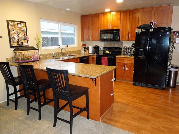 5th image of 1626 Truckee Way