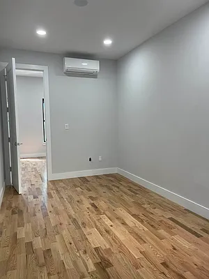 Rented by Evergreen Realty & Investments | media 21