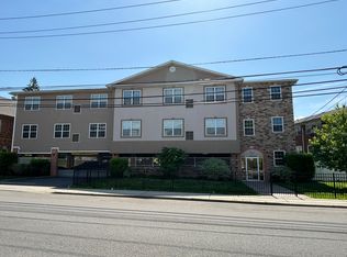 440 Edgar Rd APT 105, Elizabeth, NJ 07202