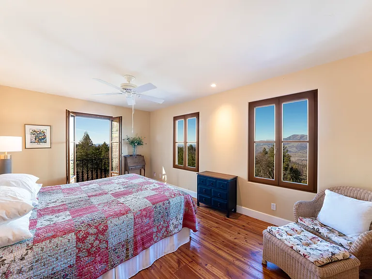 Guest house bedroom 2