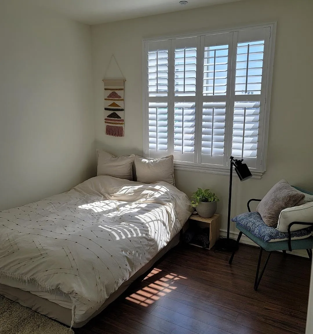 3 bed, 1230 sqft, $3,300 — Photo 2