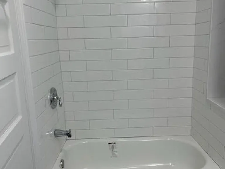 15114 Clifton Blvd #3 — Photo 4