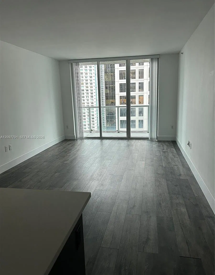 500 Brickell East Condo — Photo 3