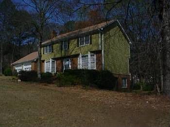 2nd image of 4851 Beverly Dr