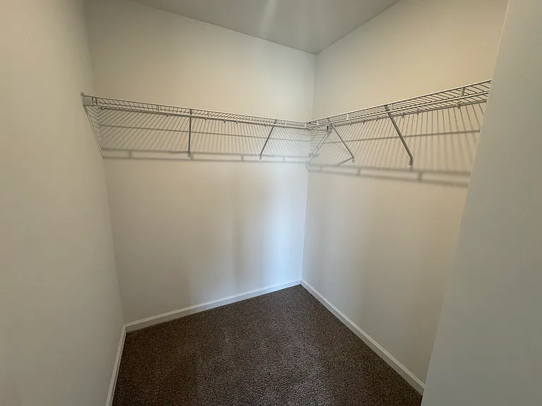 173 Driftwood Ln — Photo 4