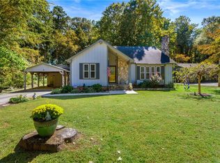 629 Paris St, Graham, NC 27253