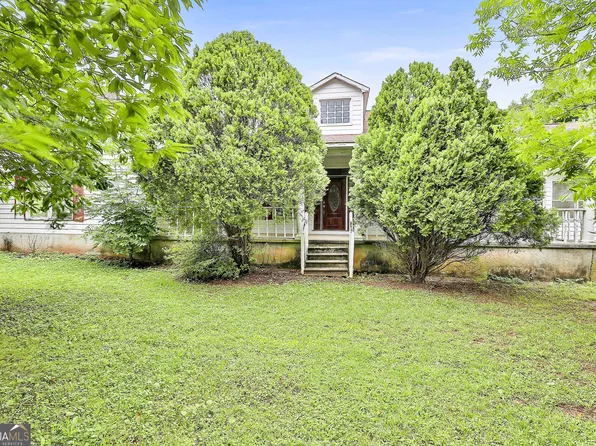 936 Bo Bo Banks Rd, Grantville, GA 30220